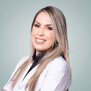 dra camila medeiros