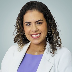 Dra Rafaela Cavalcanti